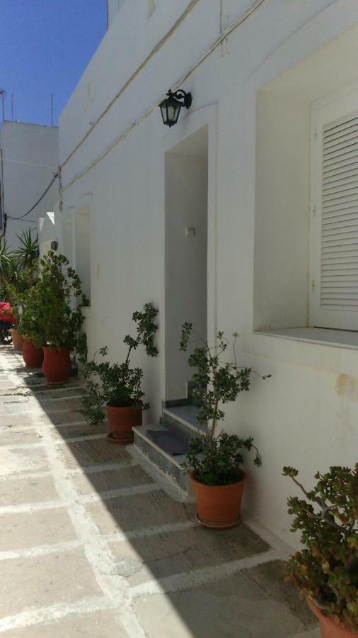 Town House For 6-16 With Ac Villa Parikia  Exterior photo
